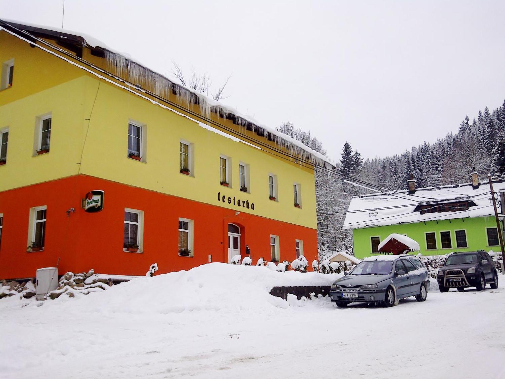 Apartmany Lestarka Korenov Luaran gambar