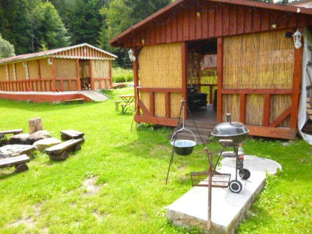 Apartmany Lestarka Korenov Luaran gambar