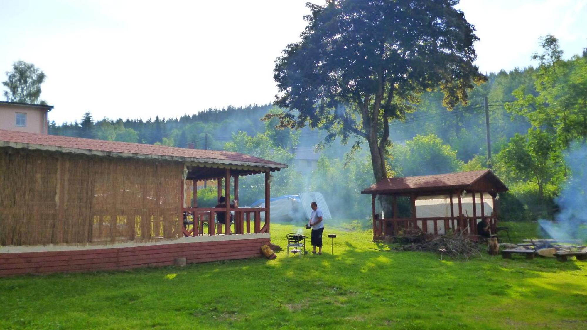 Apartmany Lestarka Korenov Luaran gambar