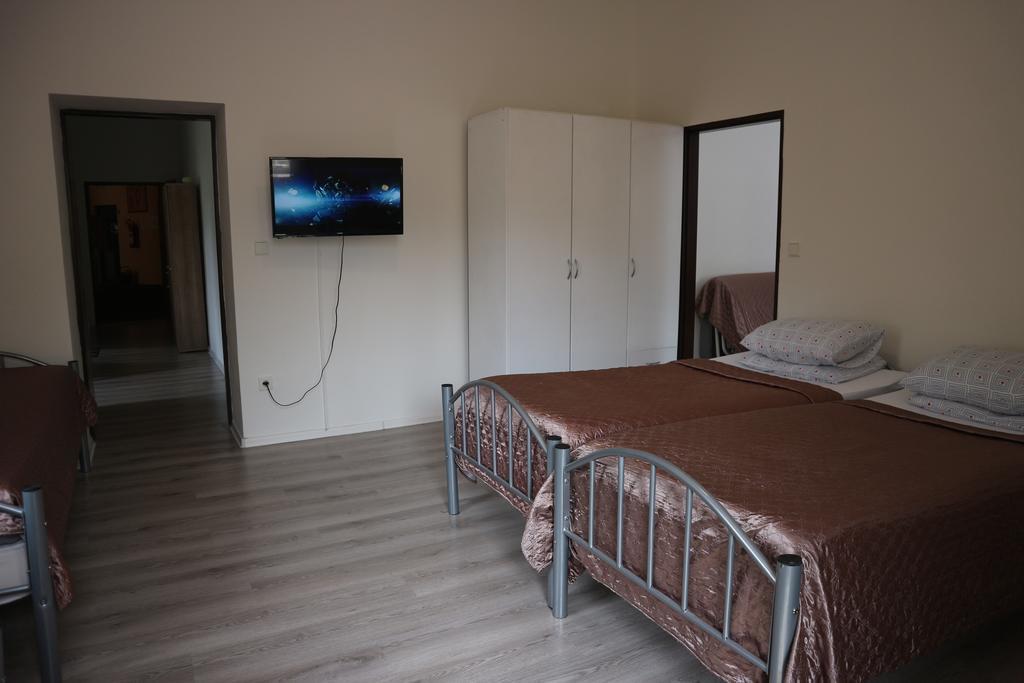 Apartmany Lestarka Korenov Luaran gambar